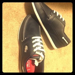 Men's size 10 Lacoste shoes brand new